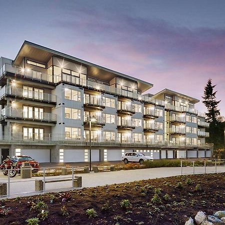 The Marinaside Resort Nanaimo Bagian luar foto