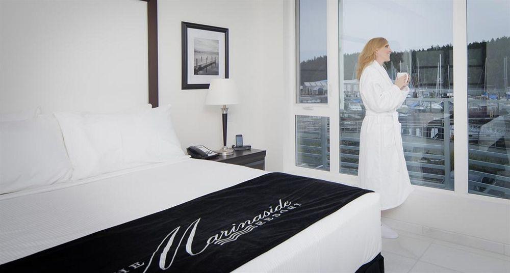 The Marinaside Resort Nanaimo Bagian luar foto